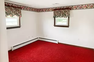 1282 Quaker St, Northbridge, MA 01534 - Photo 7