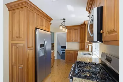 433 Pearse Road, Swansea, MA 02777 - Photo 7