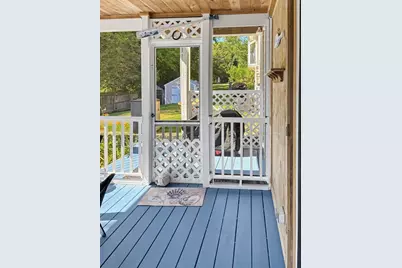 433 Pearse Road, Swansea, MA 02777 - Photo 13