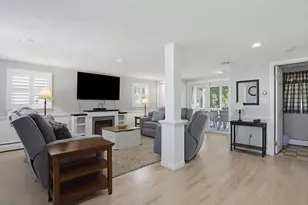 433 Pearse Rd, Swansea, MA 02777 - Photo 9