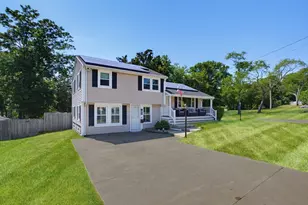 433 Pearse Rd, Swansea, MA 02777 - Photo 3