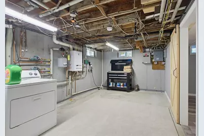 433 Pearse Road, Swansea, MA 02777 - Photo 37