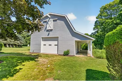 665 Horseneck Rd, Dartmouth, MA 02748 - Photo 11