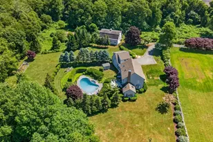 665 Horseneck Rd, Dartmouth, MA 02748 - Photo 5
