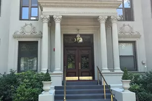 382 Commonwealth Ave, Boston, MA 02215 - Photo 1