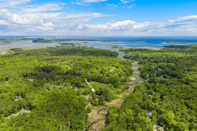 11 Lincoln St, Gloucester, MA 01930 - Photo 3