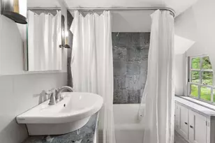11 Lincoln St, Gloucester, MA 01930 - Photo 33