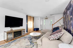 49 Palomino Dr, Franklin, MA 02038 - Photo 9