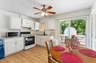 77 Haig Ave, Seekonk, MA 02771 - Photo 15