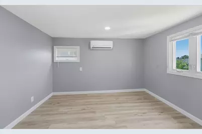 415 Anthony St, Fall River, MA 02720 - Photo 7