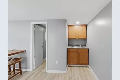415 Anthony St, Fall River, MA 02720 - Photo 9