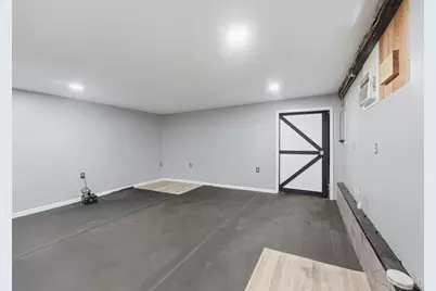 415 Anthony St, Fall River, MA 02720 - Photo 19
