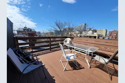 11 Phillips #8, Boston, MA 02114 - Photo 9