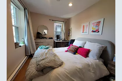 11 Phillips #8, Boston, MA 02114 - Photo 7