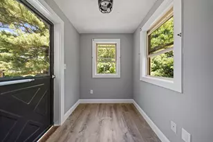 37 Bent Ave, Malden, MA 02148 - Photo 17