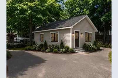 22 Stearns St, Malden, MA 02148 - Photo 31