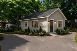 22 Stearns St, Malden, MA 02148 - Photo 31