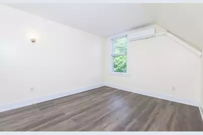 22 Stearns St, Malden, MA 02148 - Photo 15