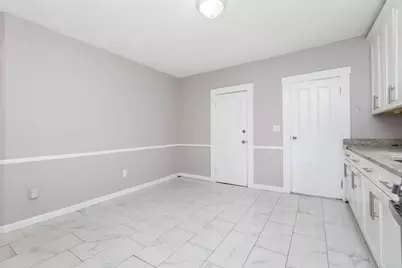 22 Stearns St, Malden, MA 02148 - Photo 5