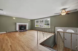 20 Cathy St, Fitchburg, MA 01420 - Photo 5