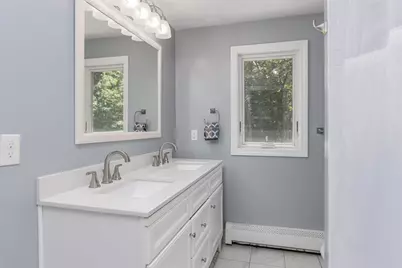 4 Upton Street, Dunstable, MA 01450 - Photo 29