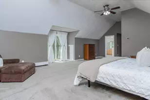 4 Upton St, Dunstable, MA 01827 - Photo 21
