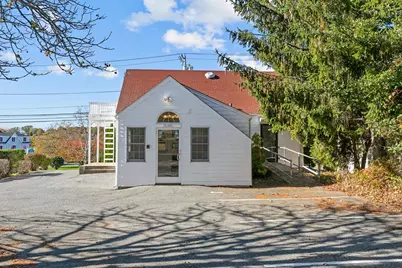 74 Valley, Middletown, RI 02842 - Photo 39