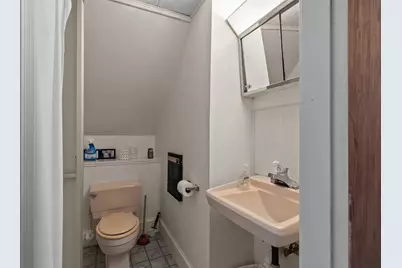 74 Valley, Middletown, RI 02842 - Photo 27
