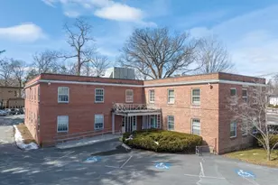 264 Elm St, Northampton, MA 01060 - Photo 1