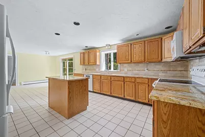 29 Pond St, Hopkinton, MA 01748 - Photo 21