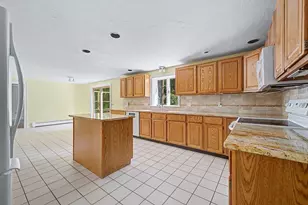 29 Pond St, Hopkinton, MA 01748 - Photo 21