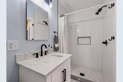 21 Lamson St #2, Boston, MA 02128 - Photo 9