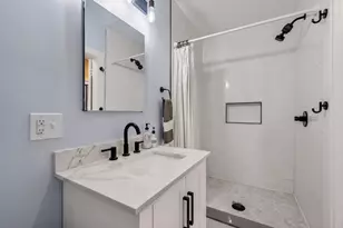 21 Lamson St, Boston, MA 02128 - Photo 9