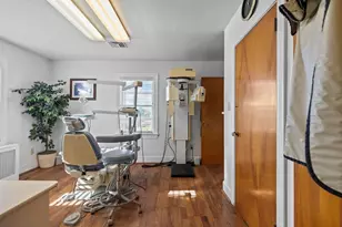 74 Valley, Middletown, RI 02842 - Photo 13