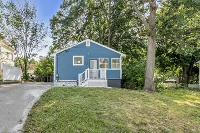 7-B Stevens St, Lawrence, MA 01843 - Photo 3