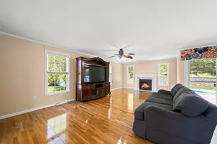 1507 E Mountain Rd, Westfield, MA 01085 - Photo 9