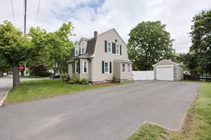 871 Wildwood Rd, New Bedford, MA 02745 - Photo 35