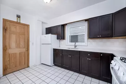 3 Dell St #1, Somerville, MA 02145 - Photo 3