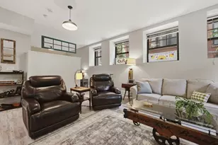 28 Adams St, Worcester, MA 01604 - Photo 5