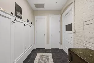 28 Adams St, Worcester, MA 01604 - Photo 15