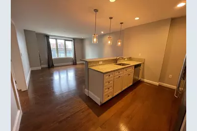 116-128 Rantoul #405, Beverly, MA 01915 - Photo 5