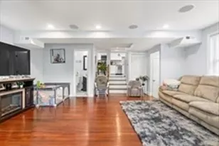 38-1/2 Ellsworth Rd, Peabody, MA 01960 - Photo 3