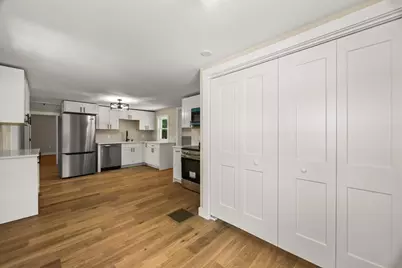 521 Marys Pond Rd, Rochester, MA 02770 - Photo 5
