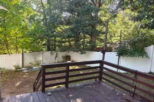 28 Mildred Ave, Worcester, MA 01603 - Photo 13