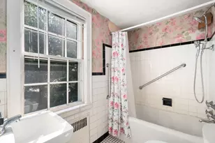 10 Wilde Rd, Wellesley, MA 02481 - Photo 21