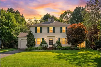 10 Wilde Rd, Wellesley, MA 02481 - Photo 3