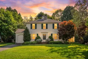 10 Wilde Rd, Wellesley, MA 02481 - Photo 3