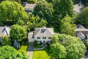 10 Wilde Rd, Wellesley, MA 02481 - Photo 5
