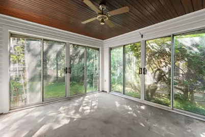 10 Wilde Rd, Wellesley, MA 02481 - Photo 17