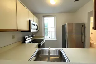 1409 Commonwealth Ave, Boston, MA 02135 - Photo 5